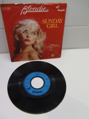 BLONDIE 7´SUNDAY GIRL,I KNOW BUT I DON´T KNOW