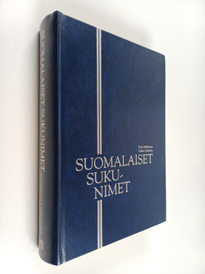 Pirjo Mikkonen ym. : Suomalaiset sukunimet