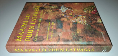 Maapallo puun latvassa : Afrikkalaisia kirjoituksia (sid.)
