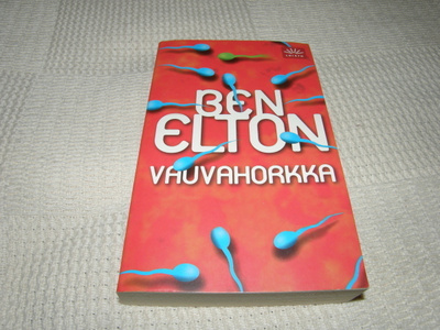 Ben Elton Vauvahorkka -pok