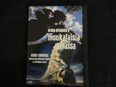 MUUKALAISIA JUNASSA (Strangers on a Train) 1951 DVD