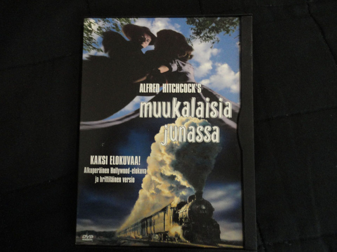 MUUKALAISIA JUNASSA (Strangers on a Train) 1951 DVD