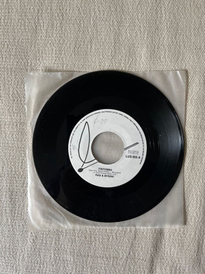 Pasi & Mysiini – Tiritomba / Tyttö metsässä 7"