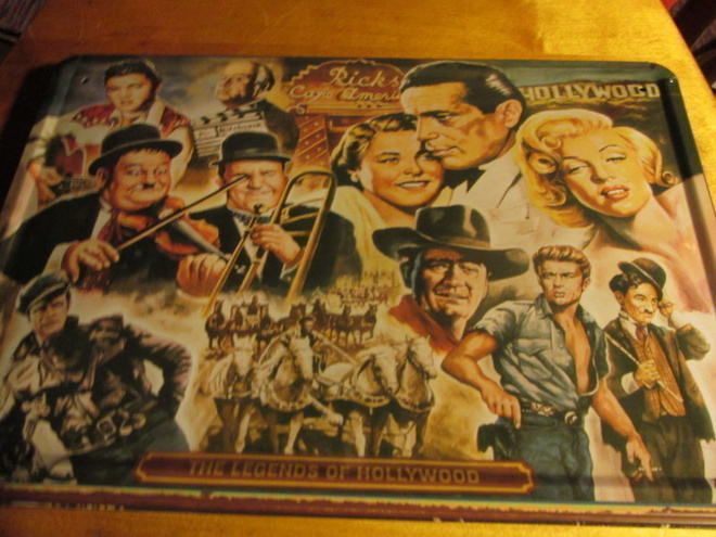 Peltikyltti Hollywood. Marilyn, James Dean, Elvis..