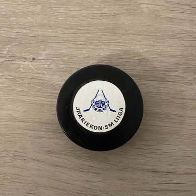 Jääkiekko Lukko - Jääkiekon SM-Liiga. 70- / 80-luvun taite.