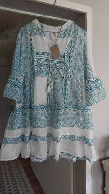 Uusi mekko