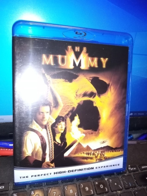 BLU-RAY THE MUMMY ( SIS POSTIKULU)