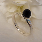 Spinning jewelry 925 hopea sormus onyx kivellä. Koko 16 - pikkukuva 1