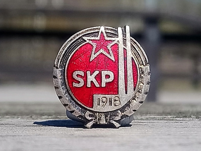 SKP - 1918. Emalinen merkki. Numeroitu. Halkaisija - 14 mm.