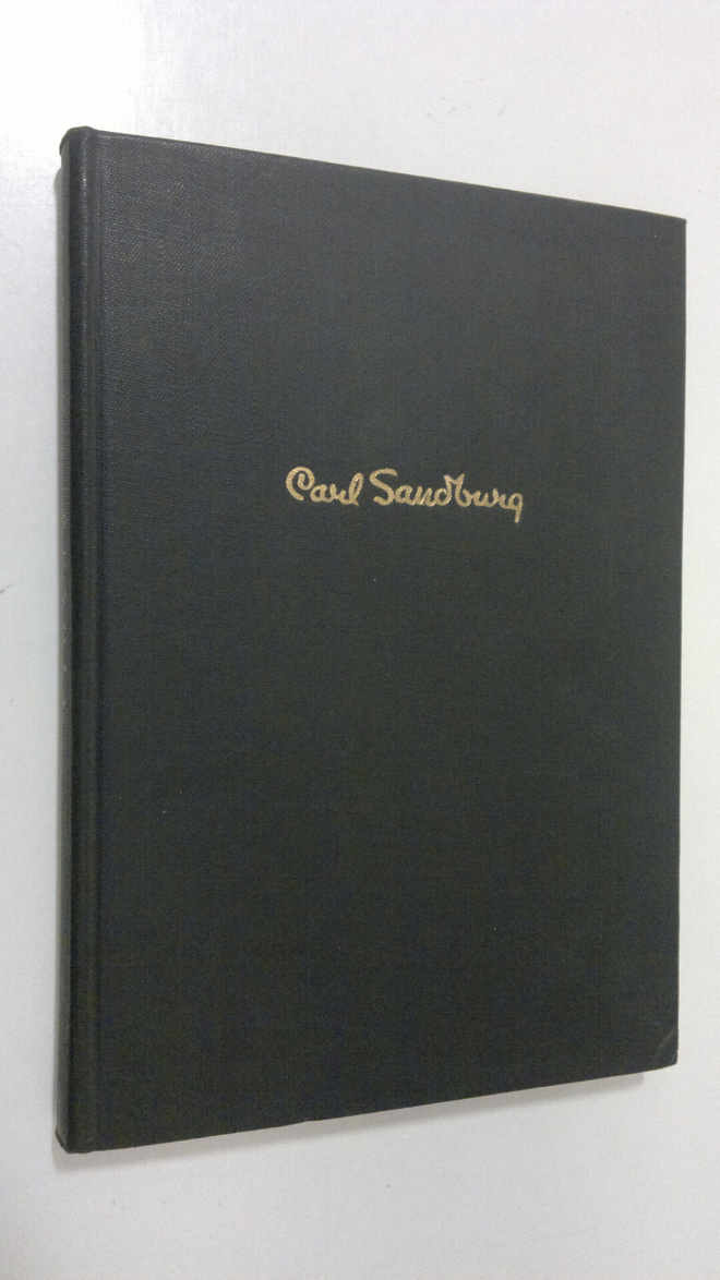 Helga Sandburg : Runoja