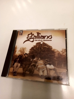 CD Galliano - The Plot Thickens  ( Sis.postikulut )