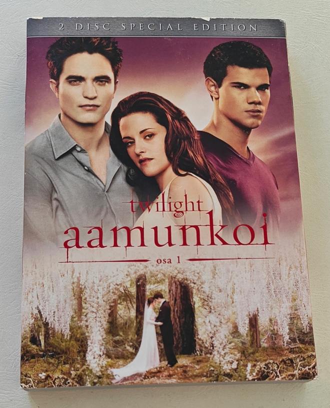 Twilight – Aamunkoi, osa 1