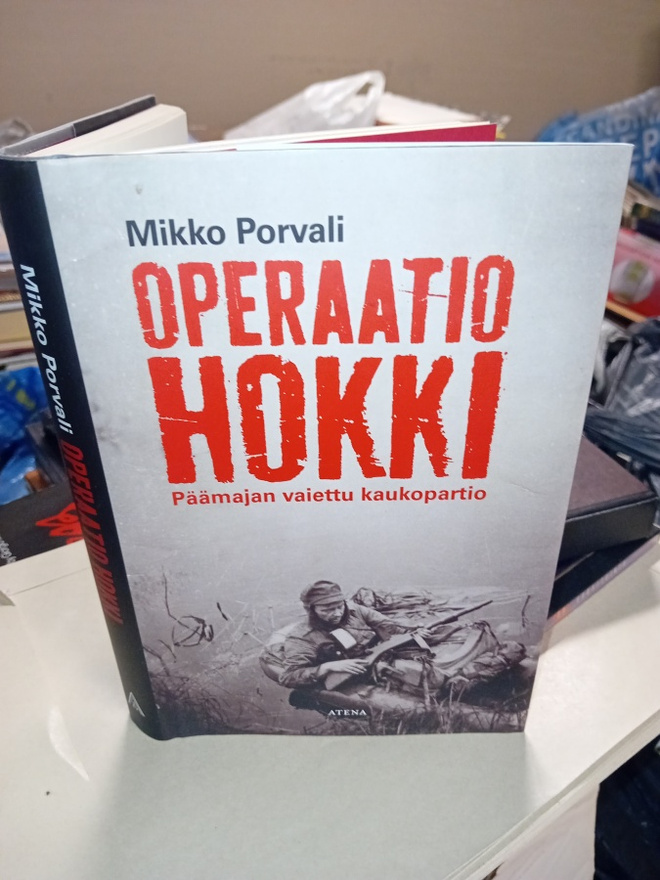 Mikko Porvali : Operaatio Hokki ( SIS POSTIKULU  )