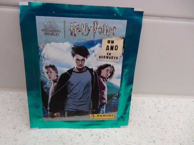 HARRY POTTER KERÄILYKUVAT,AVAAMATON PAKETTI