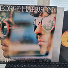 GEORGE HARRISON, Thirty three & 1/3, LP US -76 HIENO KUNTO ! - pikkukuva 1