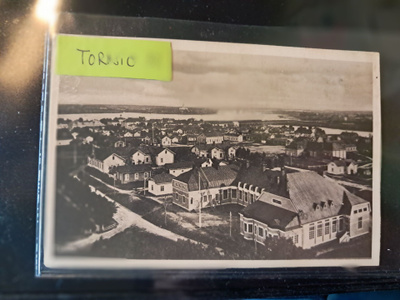 Tornio, kulkematon vanha kortti.