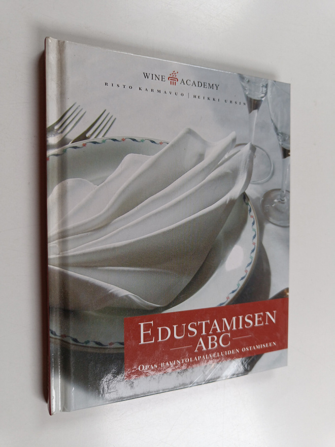 Risto Karmavuo : Edustamisen abc