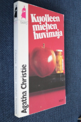 Agatha Christie : Kuolleen miehen huvimaja ( SAPO 3.p. 1982)