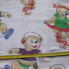 Nalle ja kuulokkeet lakana - pikkukuva 4