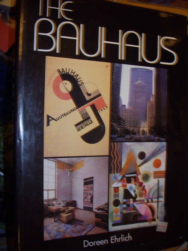 Ehrlich : THE BAUHAUS ( 1 p. 1991 ) Sis. postikulun