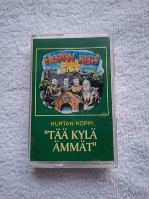 Hurtan koppi - "Tää kylä ämmät" C-KASETTI