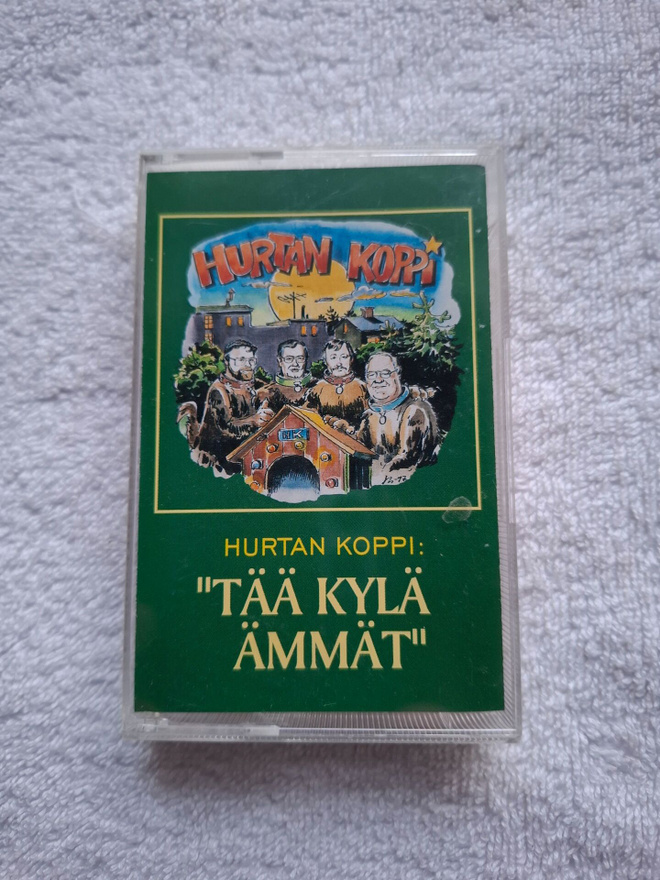 Hurtan koppi - "Tää kylä ämmät" C-KASETTI