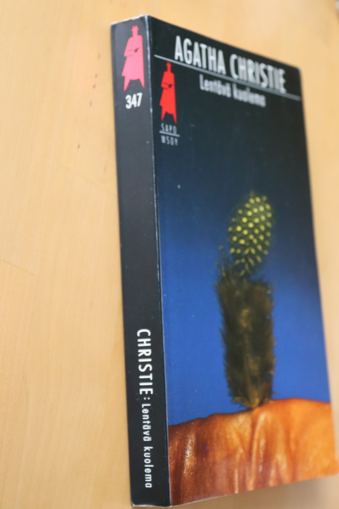 Agatha Christie : Lentävä kuolema ( SAPO 5.p. 1991 )