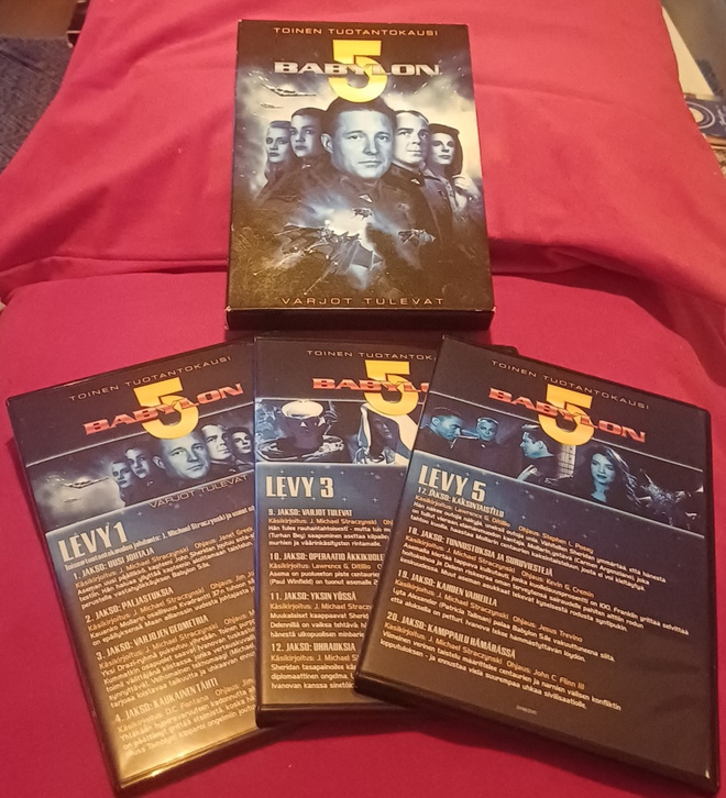 Babylon 5 - 2. Tuotantokausi (1994-95)