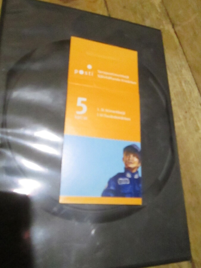 2009 Monikulttuurinen Suomi  vihko   postituore