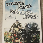 Musta kissa valkoinen kissa Emir Kusturica - pikkukuva 1