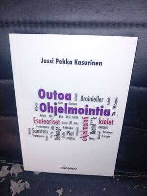 Kasurinen : Outoa ohjelmointia ( SIS POSTIKULU )