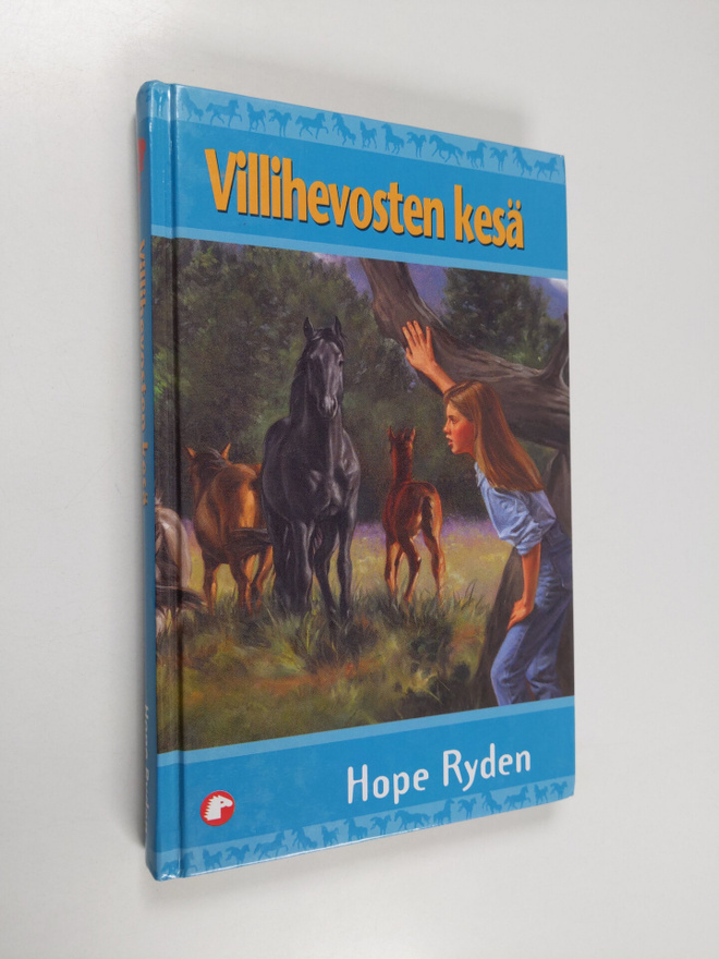 Hope Ryden : Villihevosten kesä