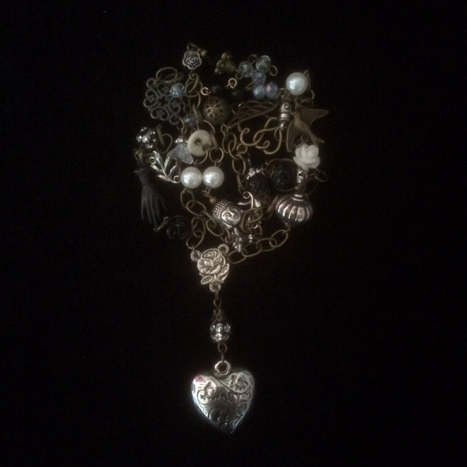 Sydän amuletti, riipus, pitkä kaulakoru