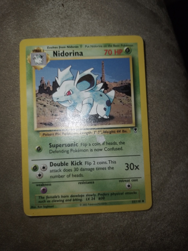 Nidorina 55/110 Legendary Collection card