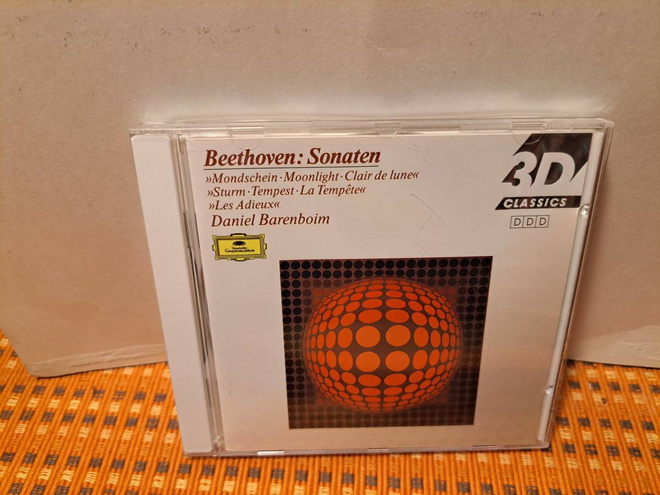 Beethoven:Piano sonatas NOS.14 etc.-Daniel Barenboim CD
