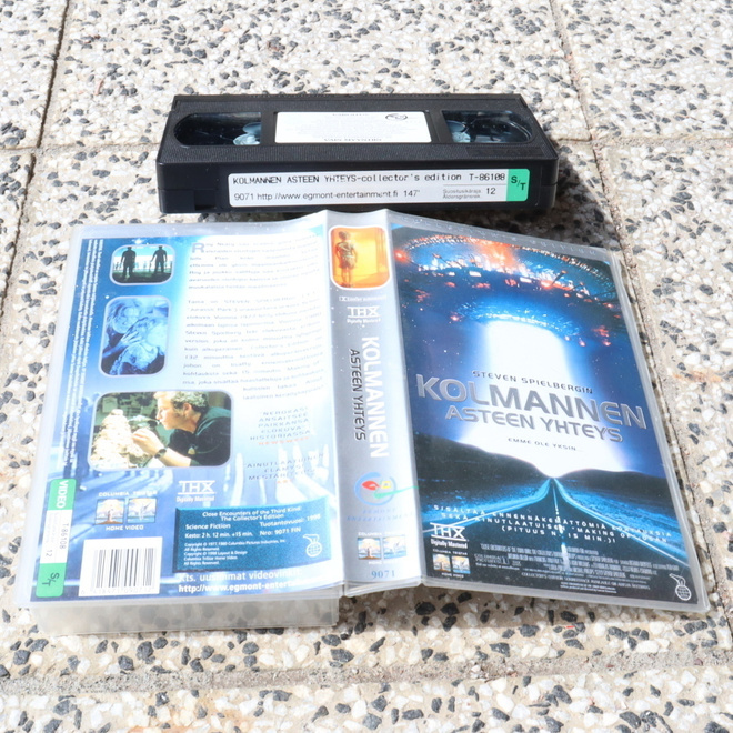 Kolmannen asteen yhteys Collector's Edition - VHS