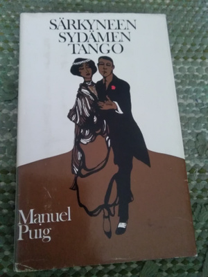 Manuel Puig: Särkyneen sydämen tango
