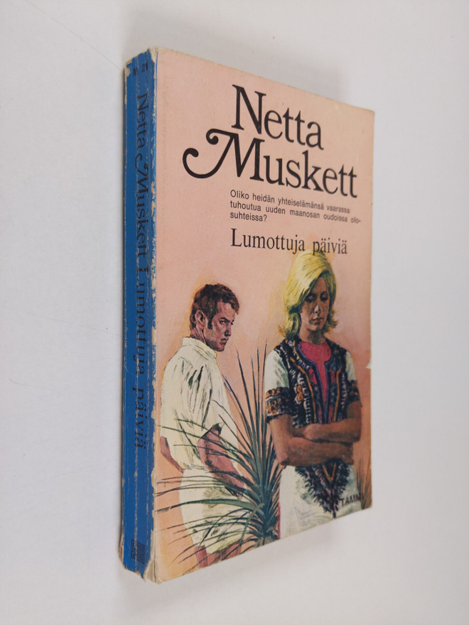 Netta Muskett : Lumottuja päiviä