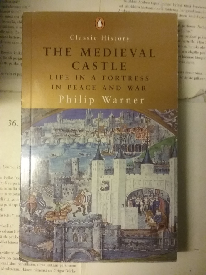 Philip Warner - The Medieval Castle (softcover)