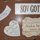 Hyvän yön kylttejä eri kielillä - pikkukuva 1