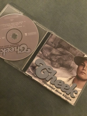 Cheek . Avaimet mun kiesiin CDS single