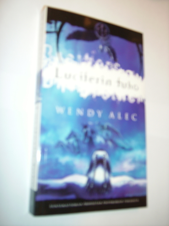Wendy Alec: LUCIFERIN TUHO (Sis.postikulut)