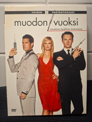 Muodon vuoksi kausi 2 DVD