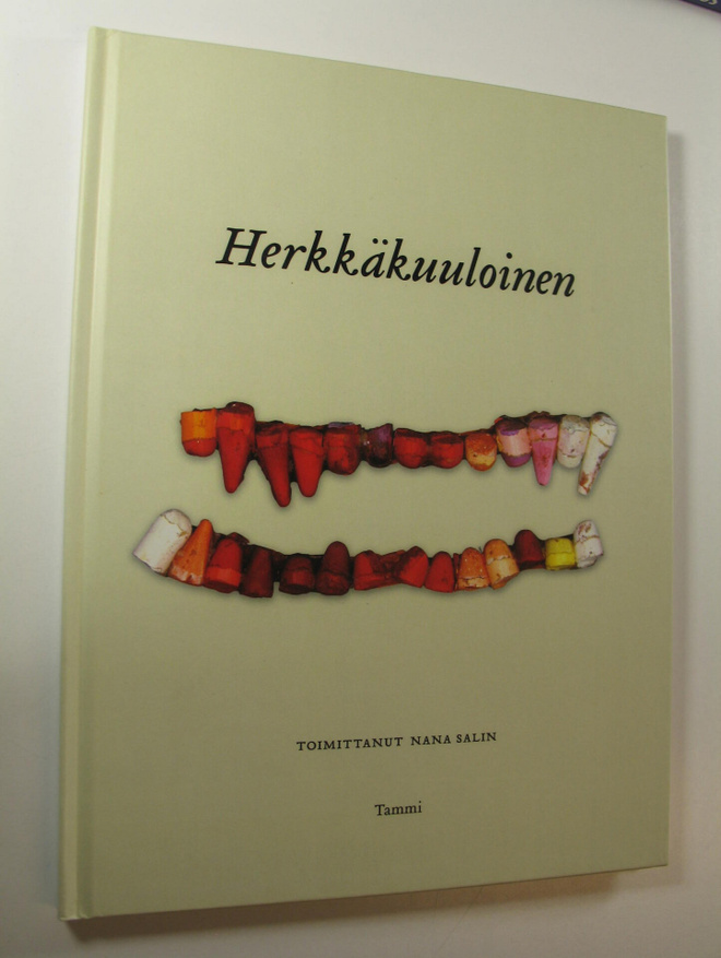 Nana (toim.) Salin : Herkkäkuuloinen ja muita lasten kert...