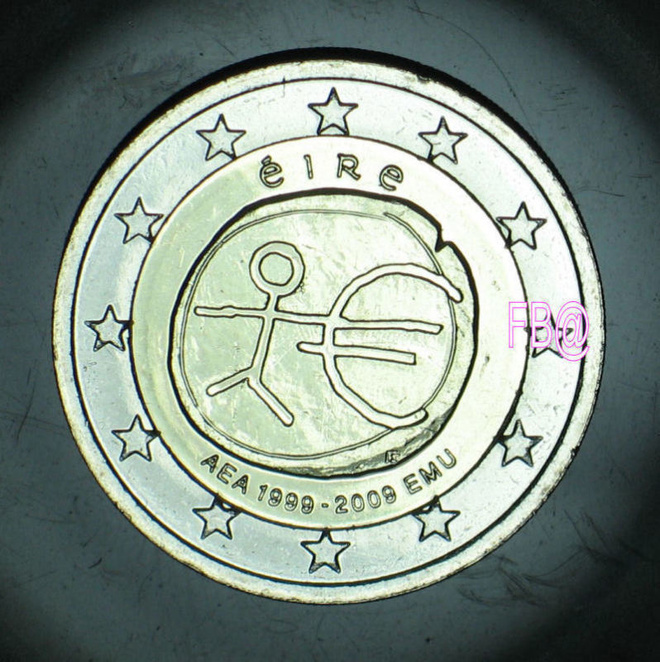 2009 IRLANTI 2 euro juhlaraha aihe : EMU 10V UNC laatu