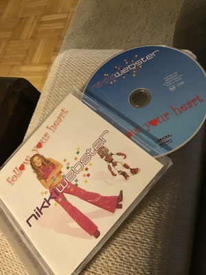 Nikki Webster . Follow your heart CD