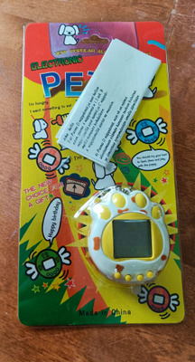 Electronic Pet - keltainen *NOS