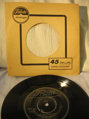 Mauno Kuusisto, G. de Godzinsky: Vain pieni kansanlaulu 7"EP