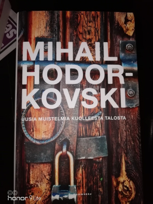 Mihail Hodorkovski Uusia muistelmia kuolleesta talosta