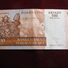 500 ariary - 2500 francs 2004. Madagaskar - pikkukuva 1